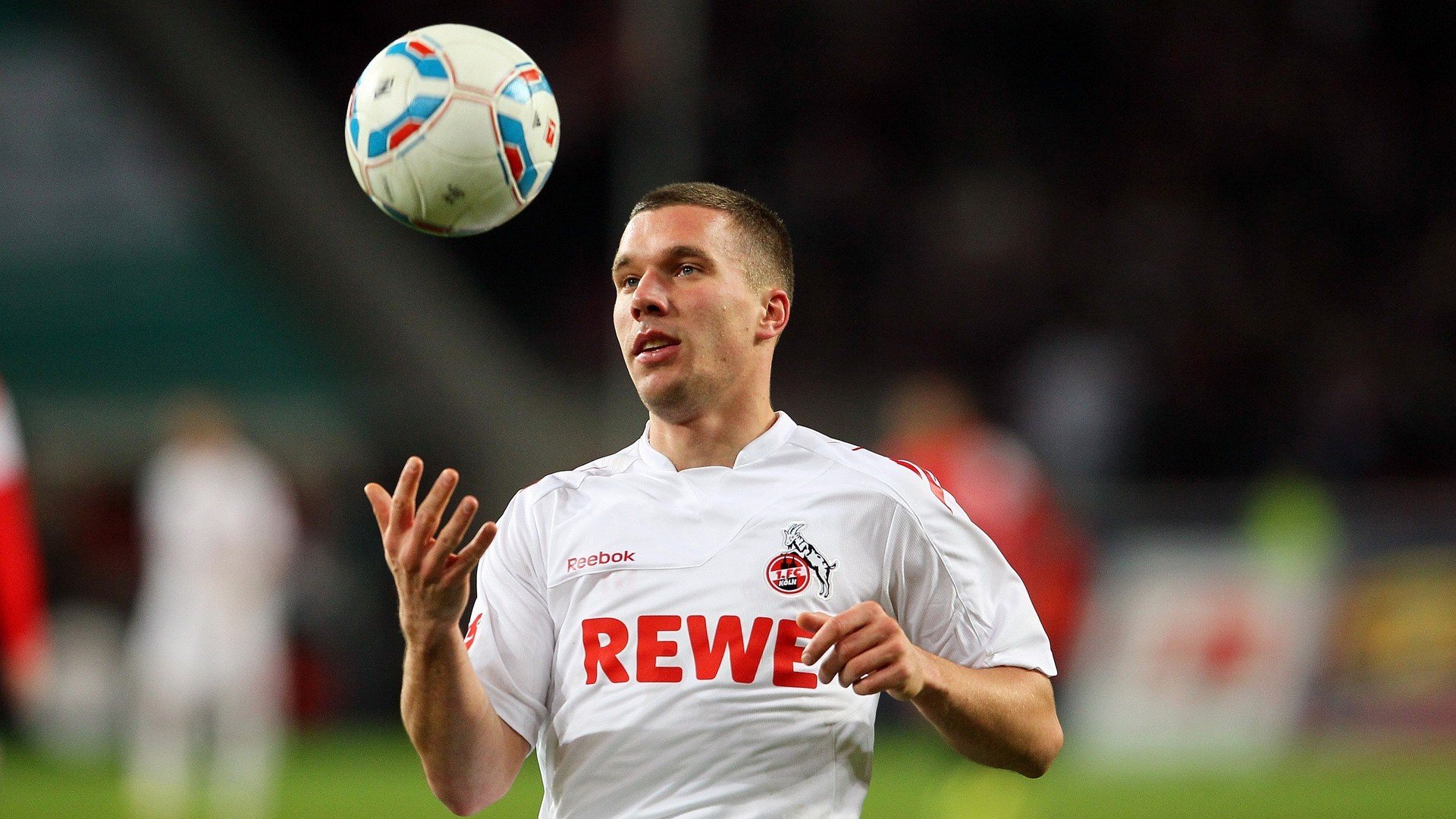 未来联盟推行“绿色赛场”，环保理念深入人心，绿色未来是什么意思